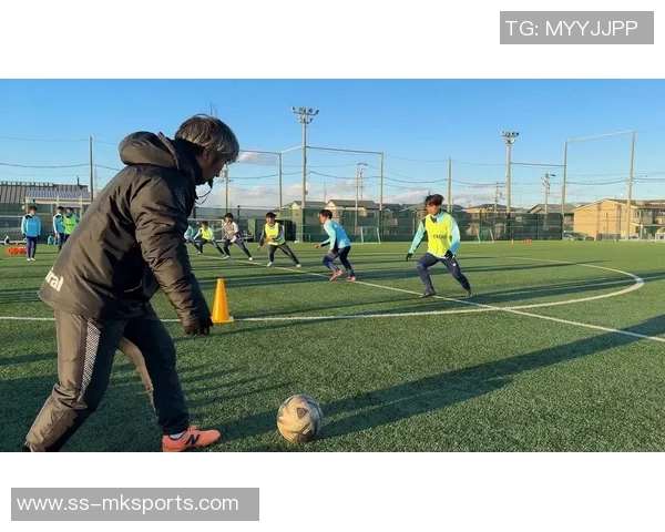 提升青少年足球技能的初级训练方法与技巧分享